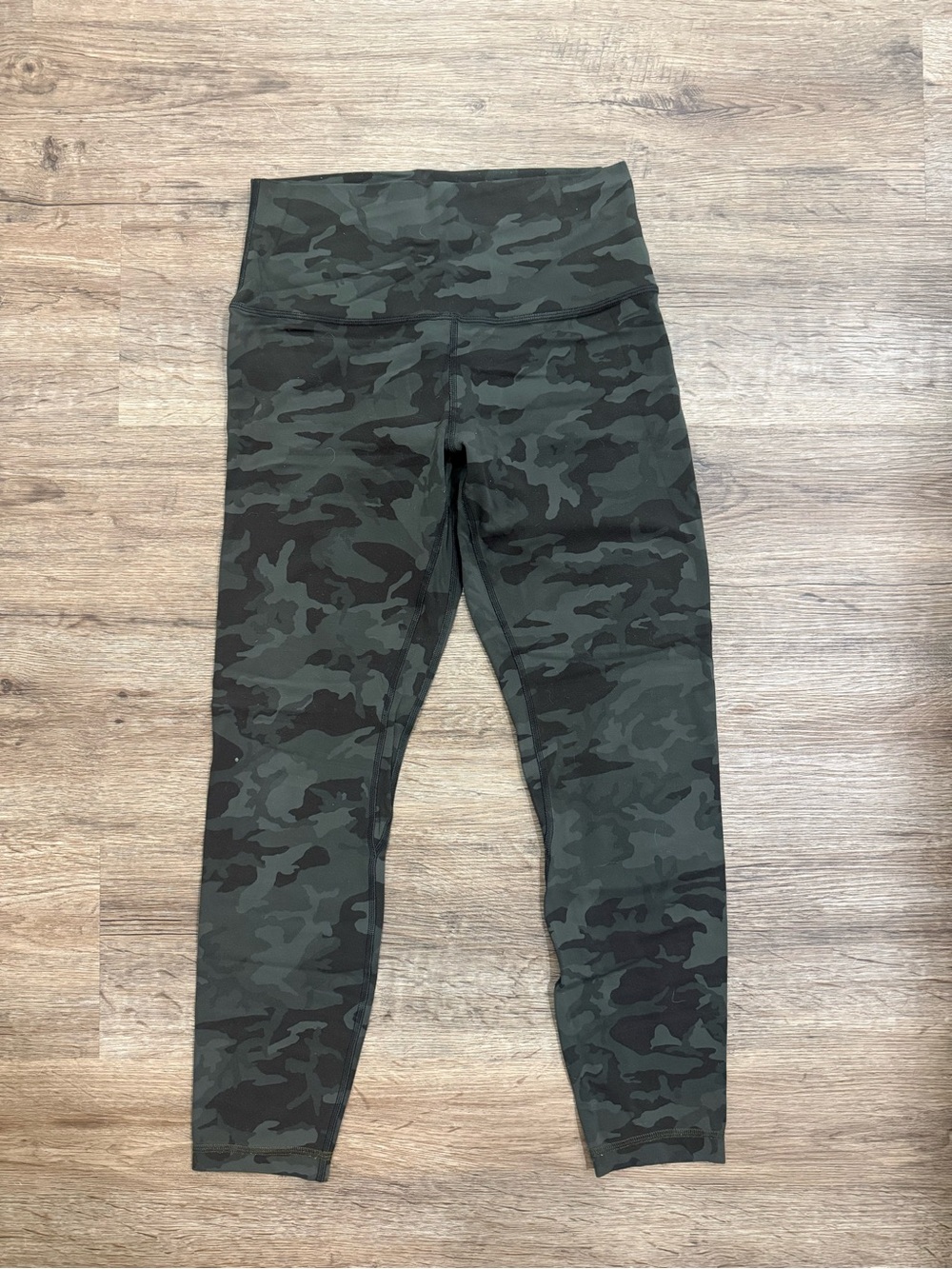 Lululemon Align 7/8 Camo High-Waist Leggings
